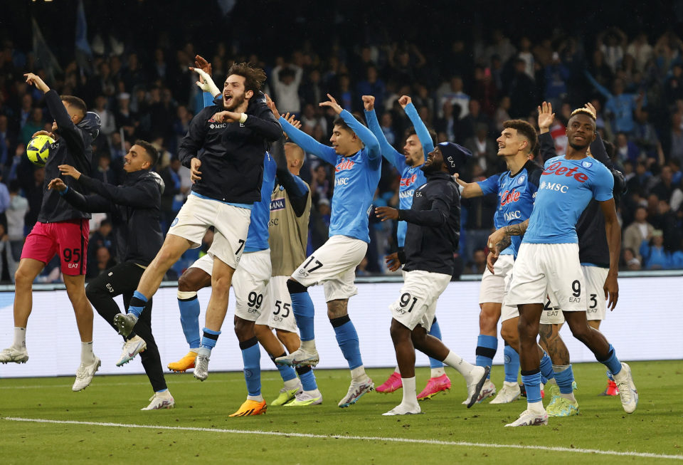 西甲：皇马主场4-2战胜皇家贝蒂斯（西甲战报：皇马主场4-2力克皇家贝蒂斯）